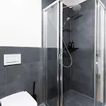 Premium-apartment Mit Balkon - Perfekt Fuer Familien, Gruppen Und Geschaeftsreisende - Zaya * לייפציג