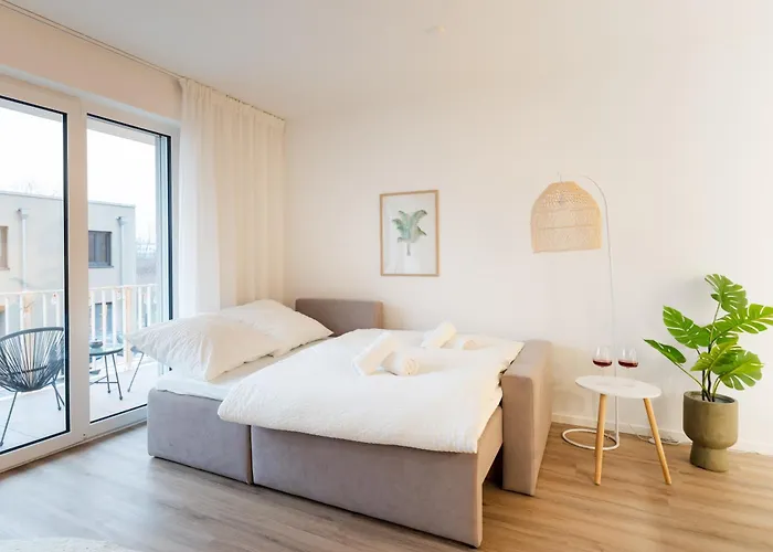 公寓 Premium-apartment Mit Balkon - Perfekt Fuer Familien, Gruppen Und Geschaeftsreisende - Zaya *
