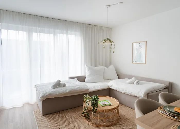 公寓 Premium-apartment Mit Balkon - Perfekt Fuer Familien, Gruppen Und Geschaeftsreisende - Zaya