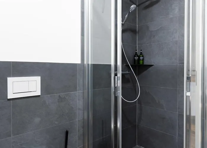 Premium-apartment Mit Balkon - Perfekt Fuer Familien, Gruppen Und Geschaeftsreisende - Zaya * 莱比锡