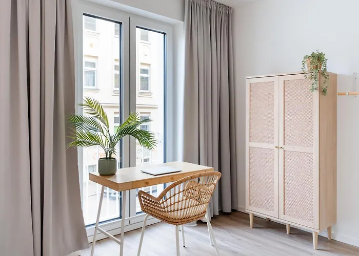 Premium-apartment Mit Balkon - Perfekt Fuer Familien, Gruppen Und Geschaeftsreisende - Zaya 公寓