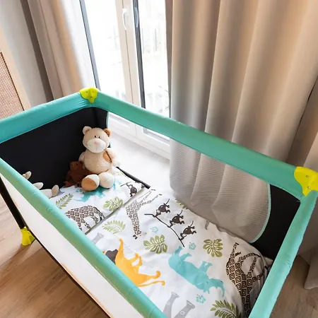 Neu - Premium-apartment Mit Balkon - Perfekt Fuer Familien, Gruppen Und Geschaeftsreisende Leipzig