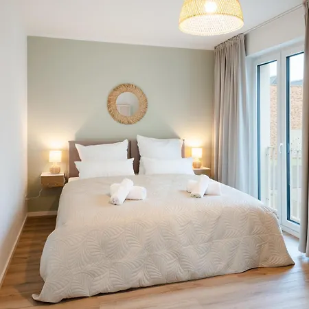 Premium-apartment Mit Balkon - Perfekt Fuer Familien, Gruppen Und Geschaeftsreisende - Zaya Lipcse