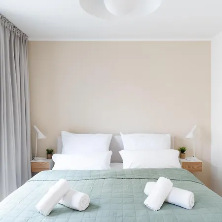 Premium-apartment Mit Balkon - Perfekt Fuer Familien, Gruppen Und Geschaeftsreisende - Zaya * 라이프치히