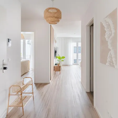 Premium-apartment Mit Balkon - Perfekt Fuer Familien, Gruppen Und Geschaeftsreisende - Zaya 라이프치히